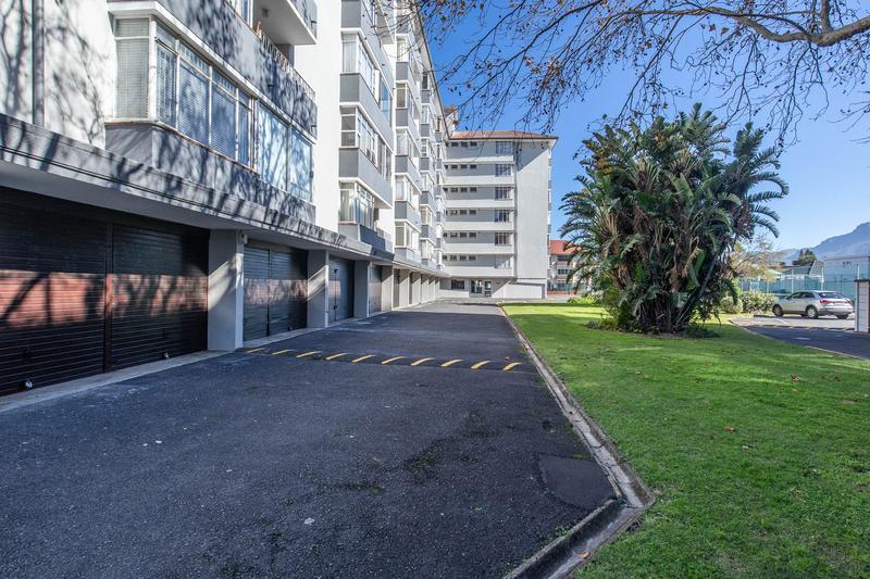 2 Bedroom Property for Sale in Plumstead Western Cape